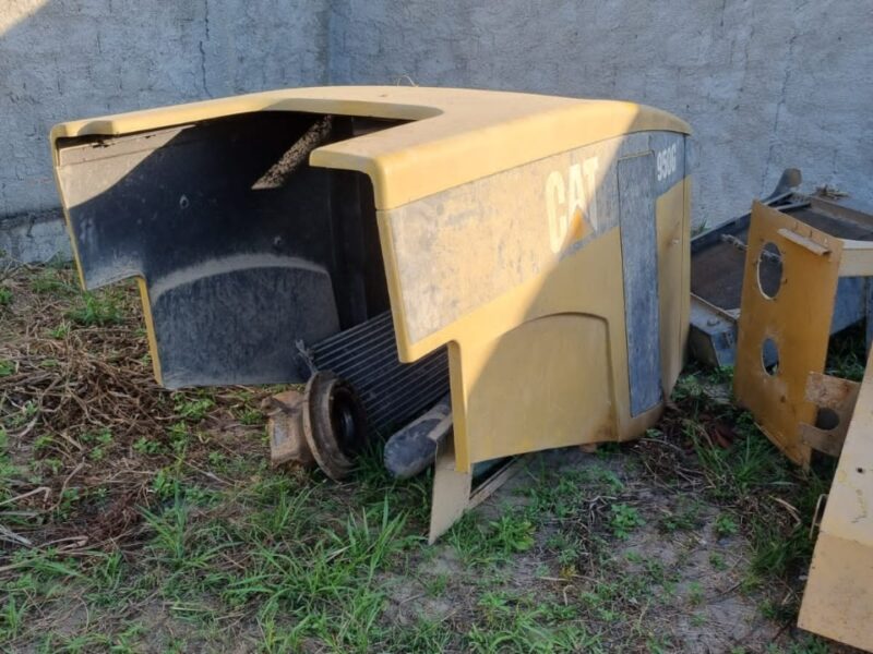 Cabine e Capuz para Pá Carregadeira Caterpillar 950G