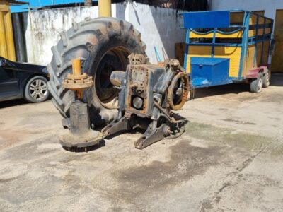 Diferencial Traseiro do Motor Agrícola - CASE modelo MX-220 ano 2010