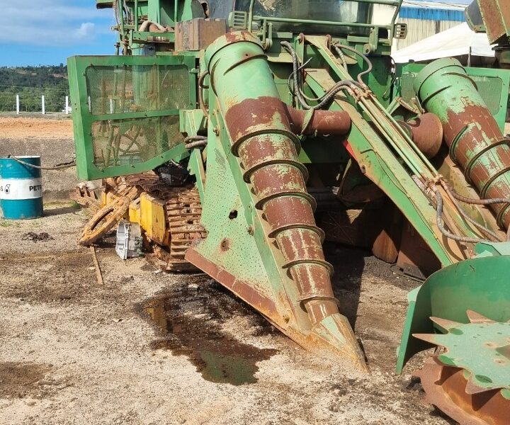 Diversas Peças para Colhedoras de Cana John Deere - Preço Sob Consulta