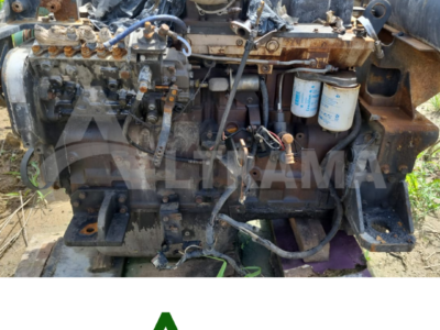 Motor CUMMINS C8.3 com 296 HP de Potência