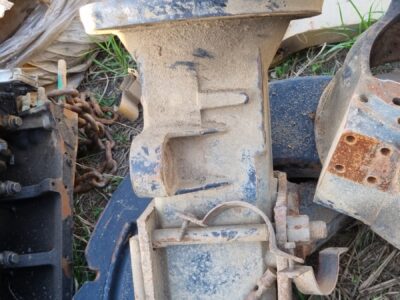 Trombeta lateral para aplicação no trator New Holland TL-75