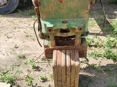 Mesa dianteira para aplicação nos tratores John Deere linha 5000